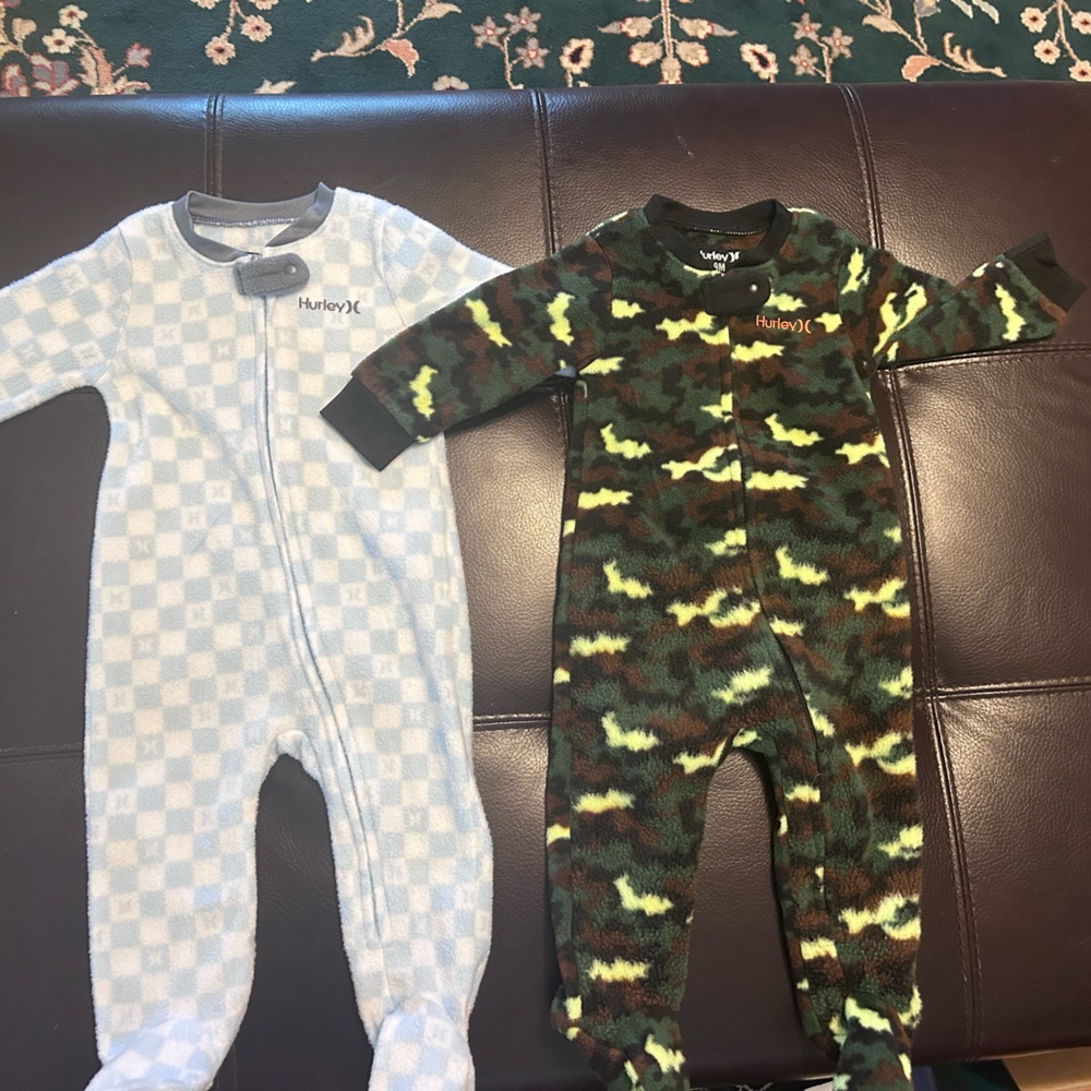 Hurley baby boy Pajamas 6-9 months